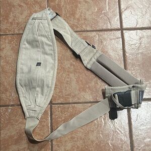 Gooseket sling carrier